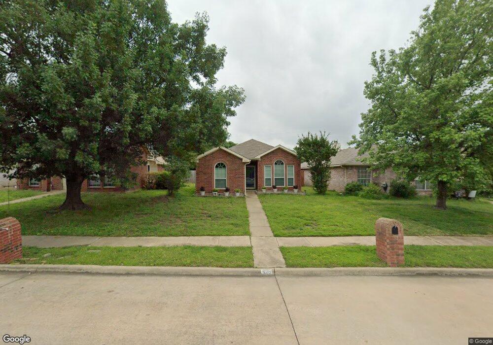 425 Fleming St, Wylie, TX 75098 - photo 1