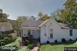 303 Hill St, Mannington, WV 26582