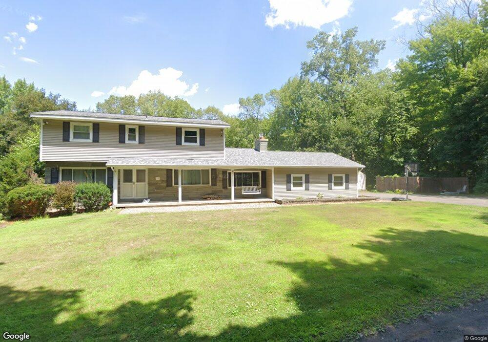 15 Hickory Ln, Schenectady, NY 12302 - photo 1