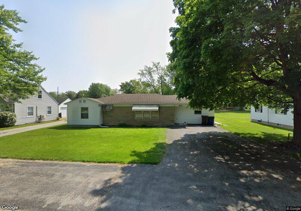 614 N Metts St, Ossian, IN 46777 - photo 1