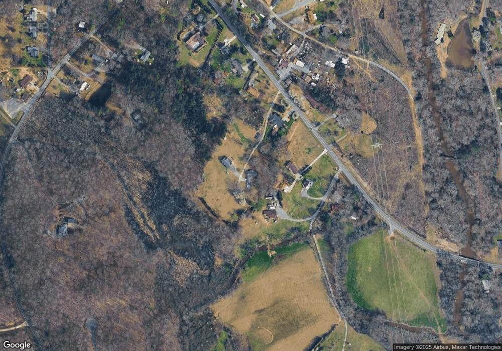 768 Dawnville Rd NE, Dalton, GA 30721 - photo 1