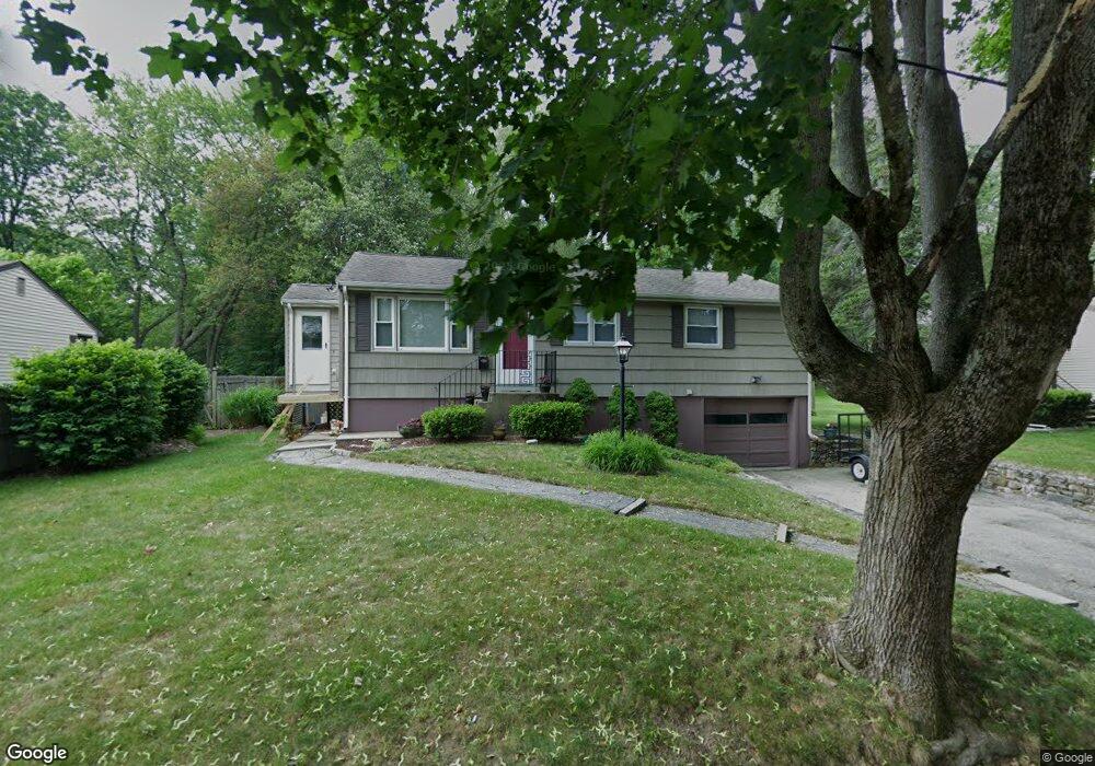 28 Roath St, Worcester, MA 01604 - photo 1