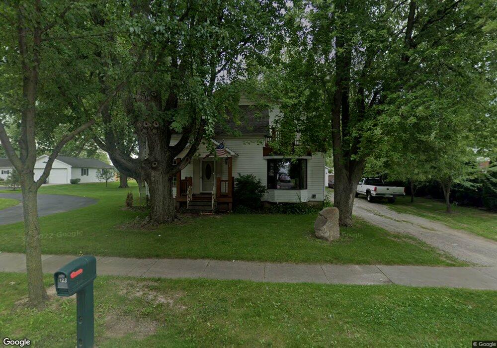 123 E Jefferson St, Frankenmuth, MI 48734 - photo 1