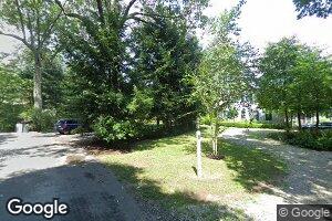 9 Oakland Ave, Old Lyme, CT 06371