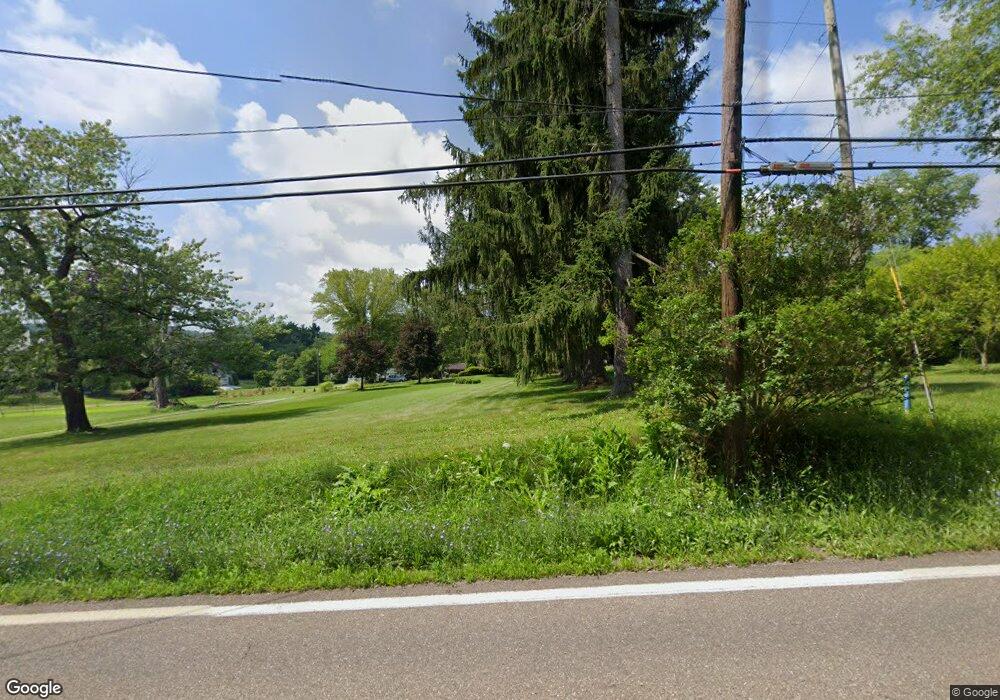 1252 Hillcrest Rd, Wellsville, OH 43968 - photo 1