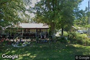 127 W Wayne St, Geff, IL 62842