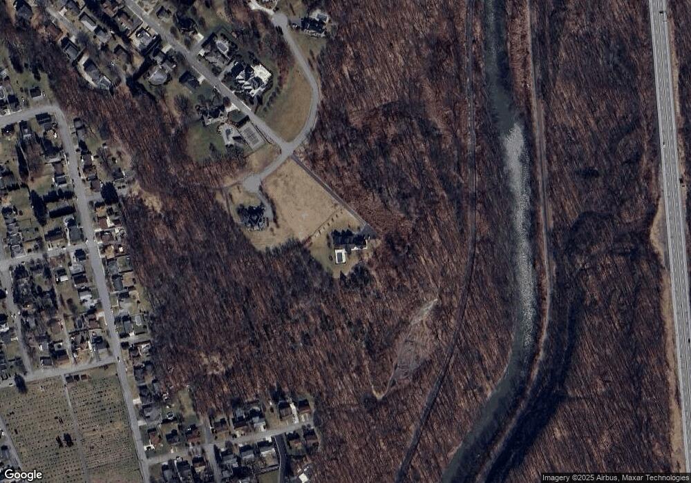 23 Butler St, Old Forge, PA 18518 - photo 1