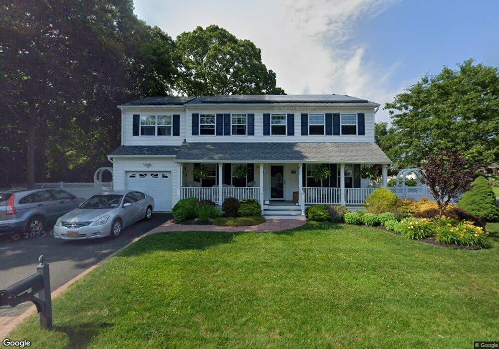 9 Davis St, Bayport, NY 11705 - photo 1