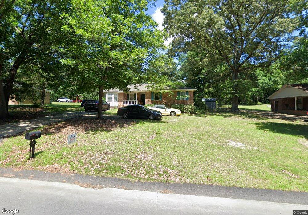 2004 Oak Hills Rd, Camden, SC 29020 - photo 1
