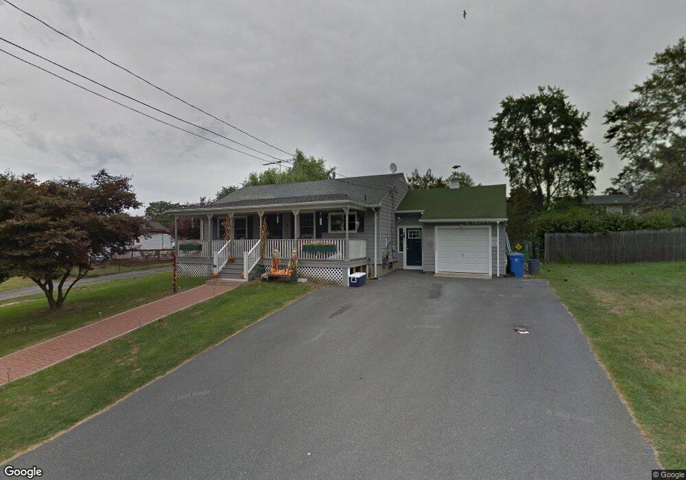 31 Sherman Ln, Middletown, RI 02842 - photo 1