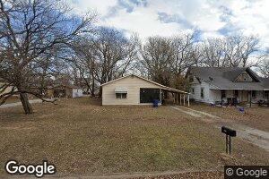 114 N Hooker St, Caney, KS 67333