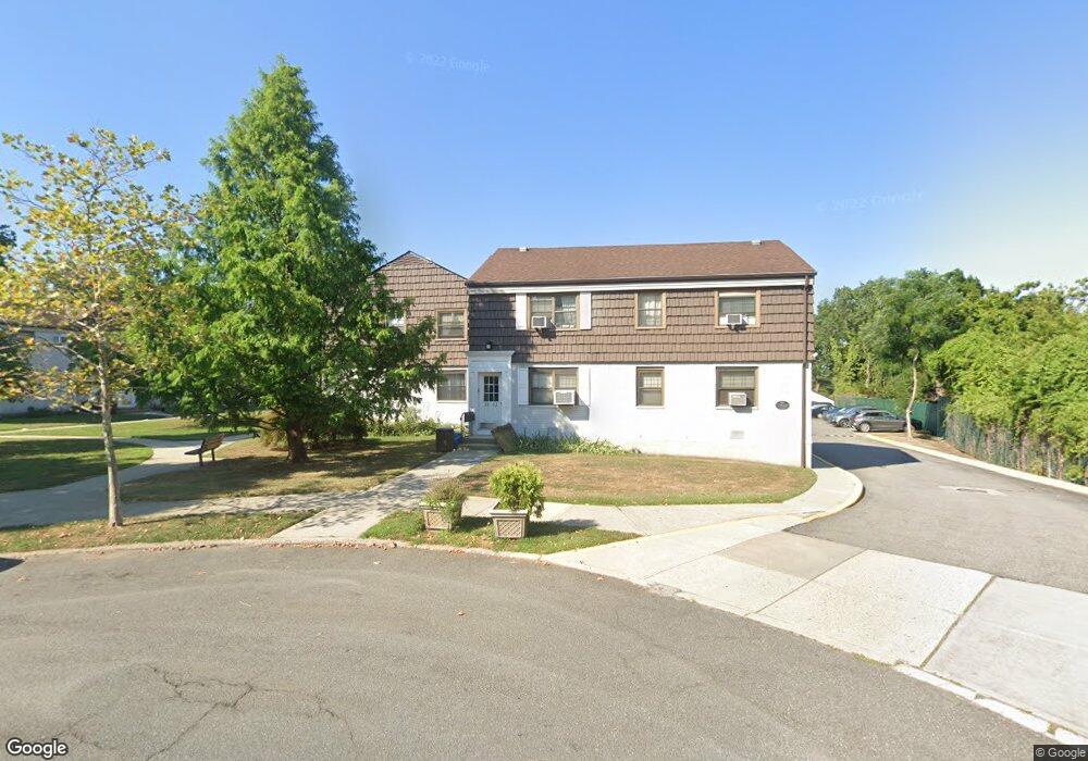 6806 138th St unit A, Flushing, NY 11367 - photo 1