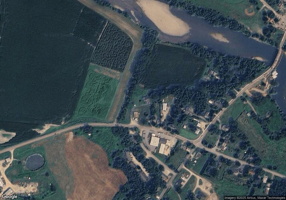 122 Huntington Rd, Richmond, VT 05477 - photo 1