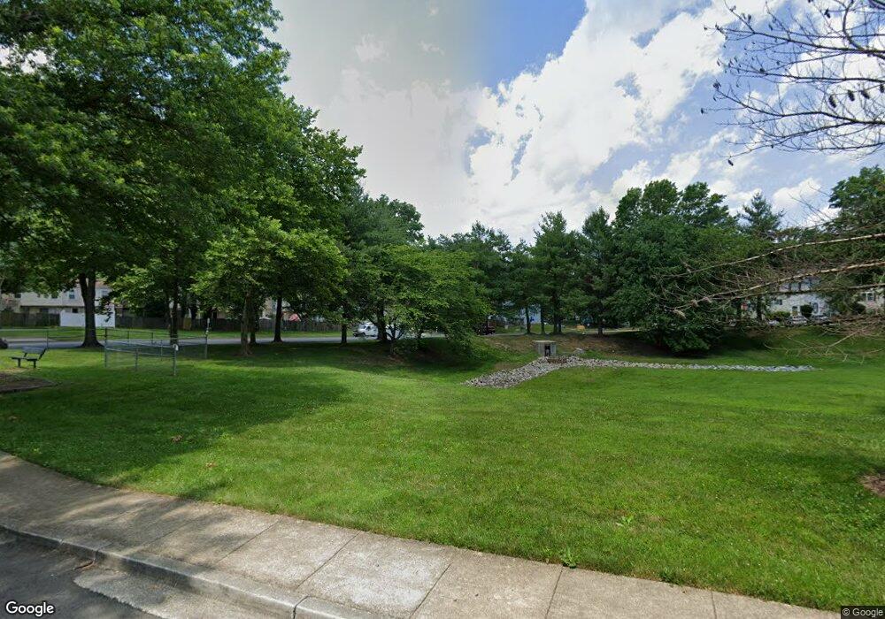 1017 Barnesbury Ct, Capitol Heights, MD 20743 - photo 1