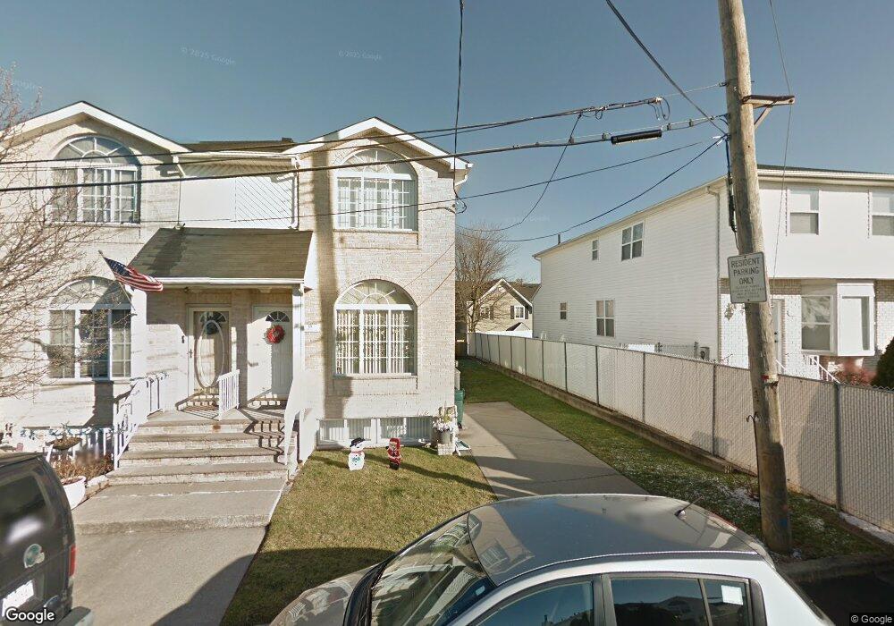 647 Correll Ave unit A, Staten Island, NY 10309 - photo 1