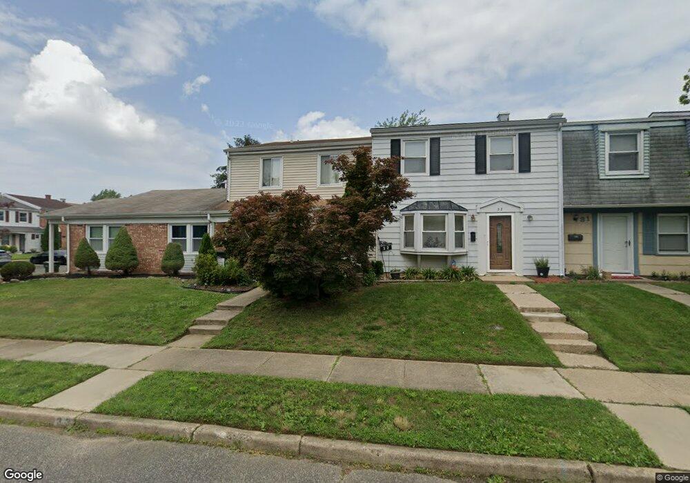 33 Fireside Ct, Willingboro, NJ 08046 - photo 1