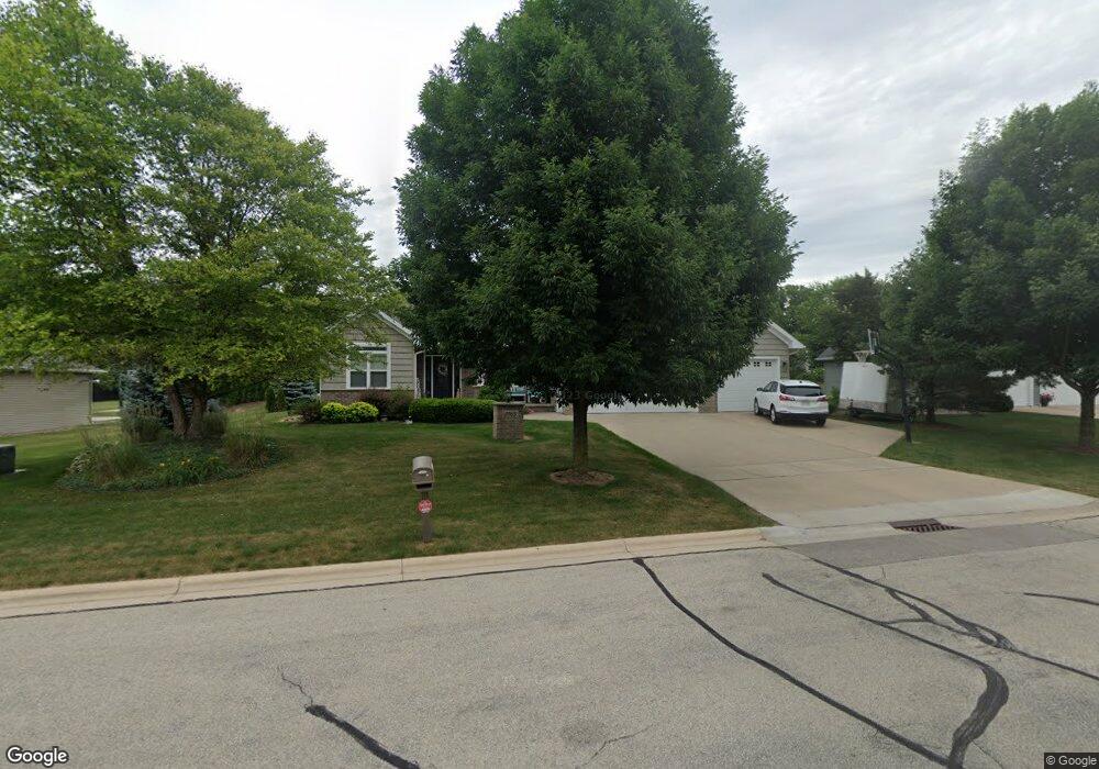 3965 Garrett St, de Pere, WI 54115 - photo 1