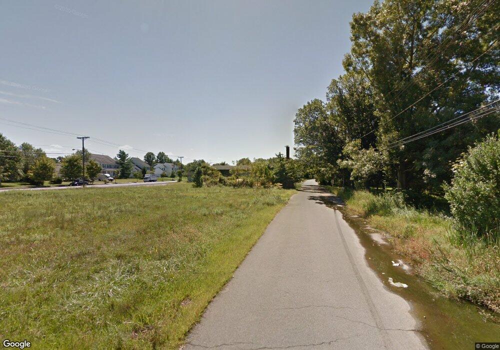 41 Hamilton Dr, Cranbury, NJ 08512 - photo 1