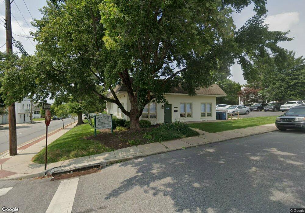 120 Lafayette St, Kennett Square, PA 19348 - photo 1