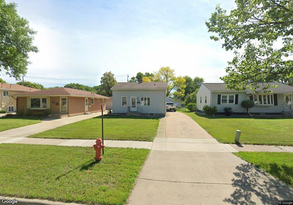1326 17th St S, Fargo, ND 58103 - photo 1