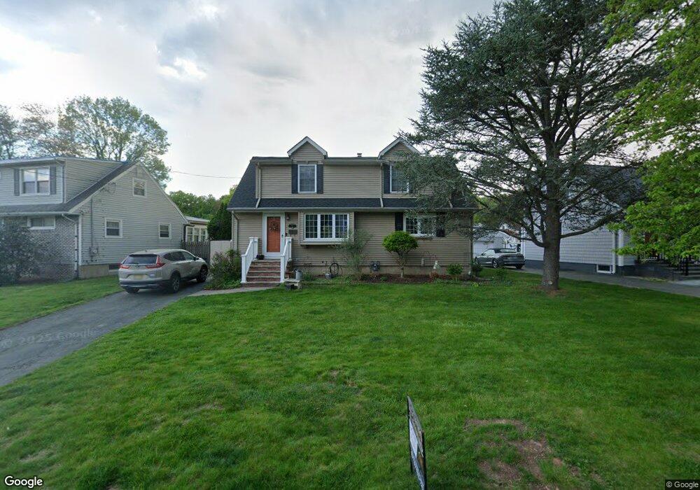 51 Carlson Pkwy, Cedar Grove, NJ 07009 - photo 1