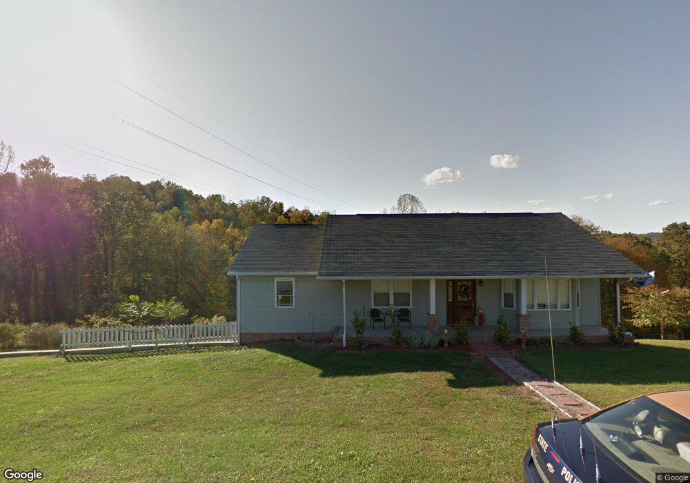 118 White Cedar Dr, Scott Depot, WV 25560 - photo 1