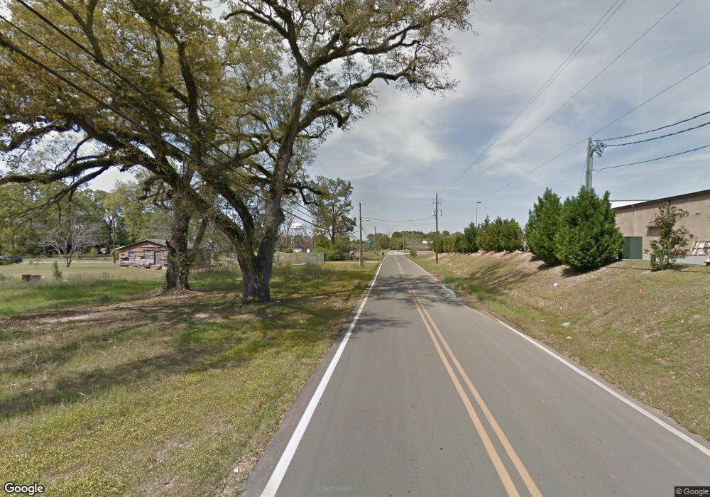 709 Love St, Bainbridge, GA 39819 - photo 1