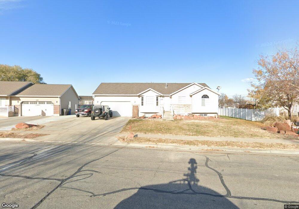 1237 N 780 W, Clearfield, UT 84015 - photo 1