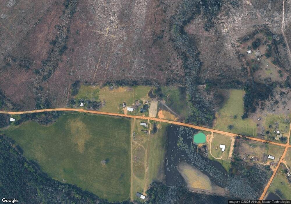 479 Robin Rd, Alma, GA 31510 - photo 1