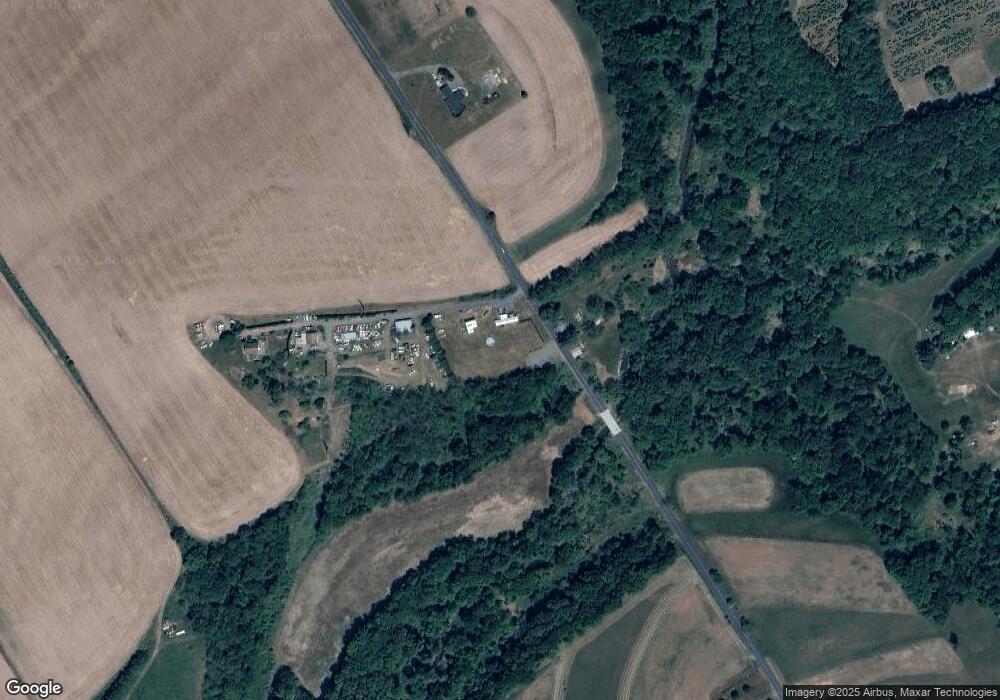 89 Weishample Rd, Hegins, PA 17938 - photo 1