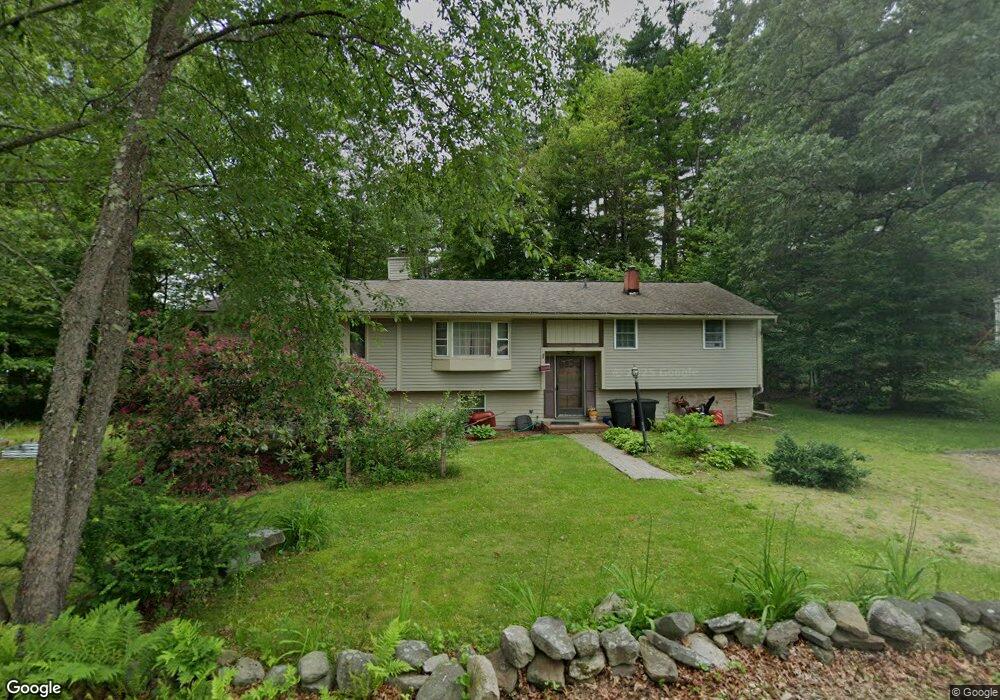 2 Bow St, Merrimack, NH 03054 - photo 1