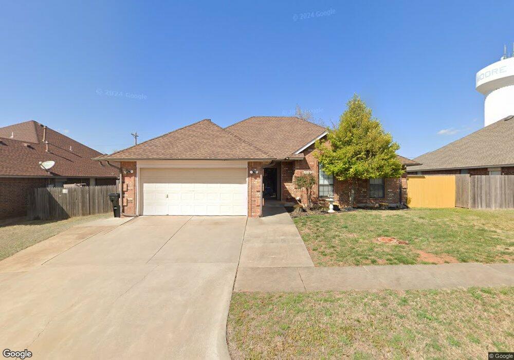 1505 NE 11th St, Moore, OK 73160 - photo 1
