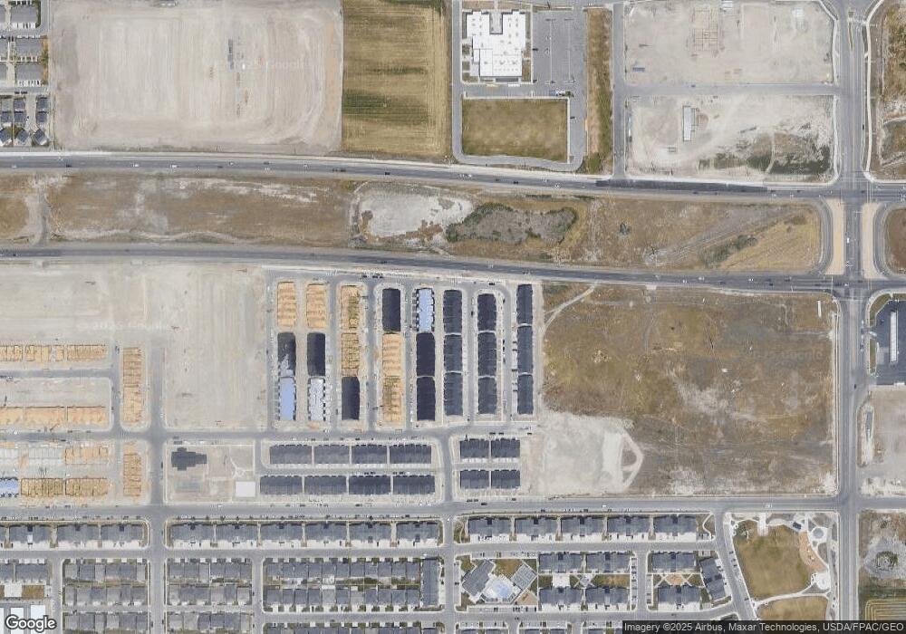 2057 N 3860 W unit 136, Lehi, UT 84043 - photo 1