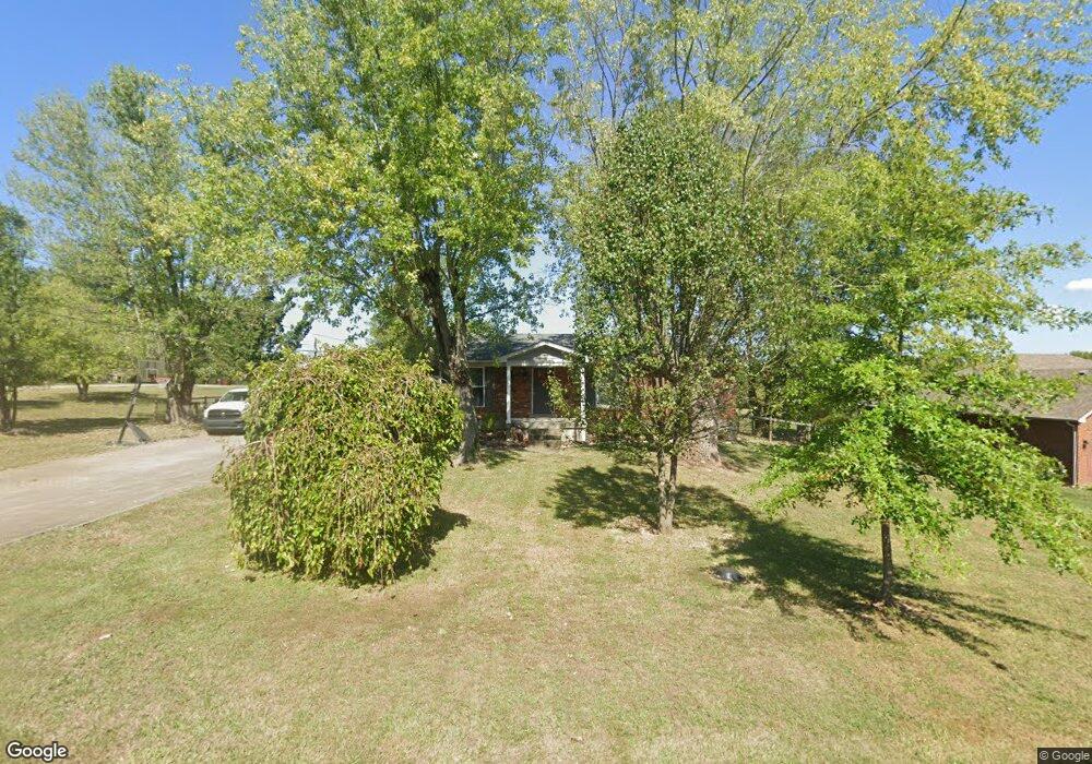 512 Ford Dr, Mount Washington, KY 40047 - photo 1