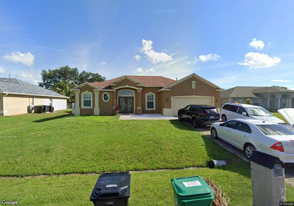 1025 SW Eckard Ave, Port Saint Lucie, FL 34953 - photo 1