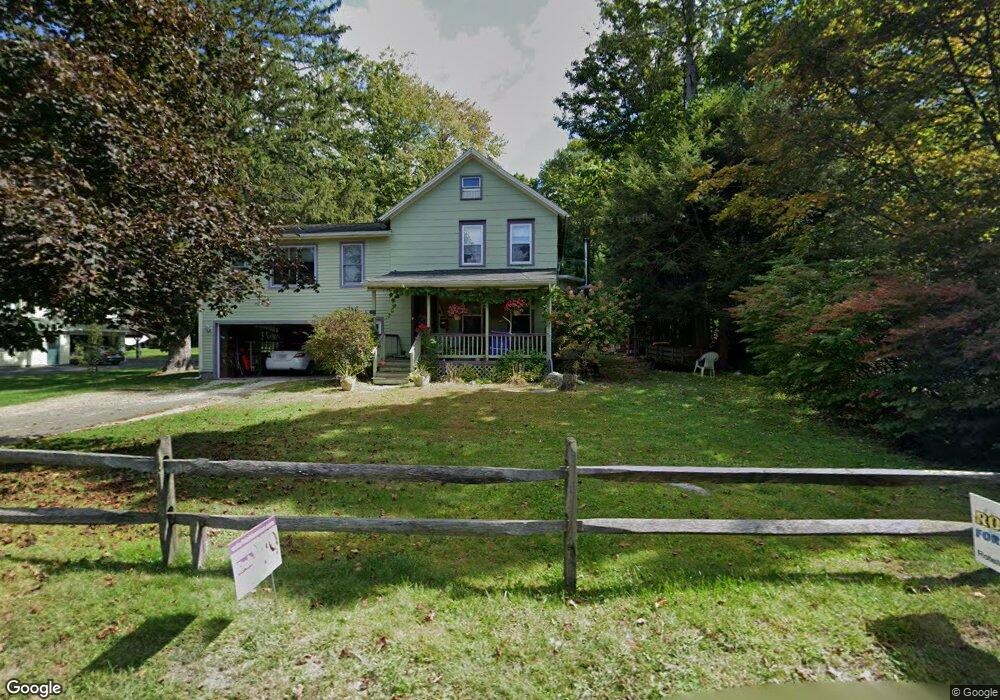 113 N Maple St, Florence, MA 01062 - photo 1