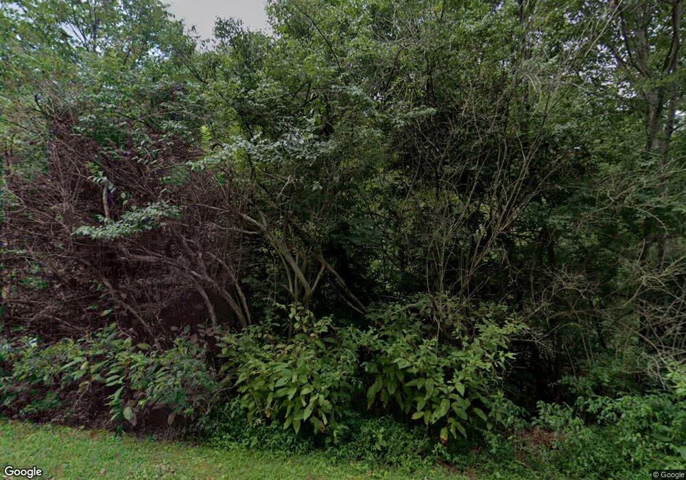 1055 Howard Springs Rd, Crossville, TN 38571 - photo 1