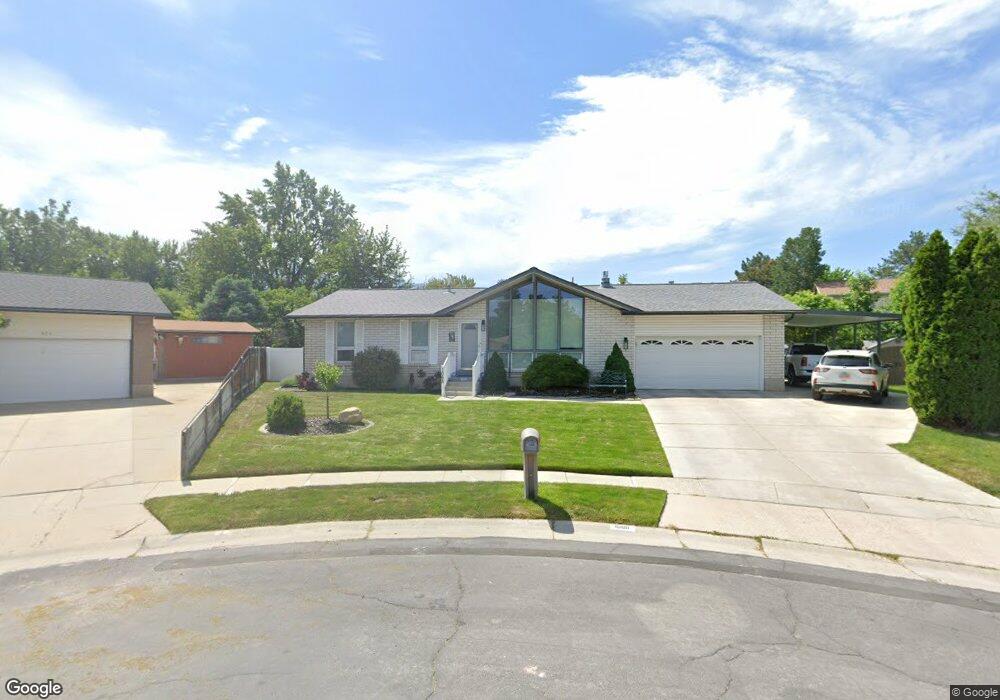 1068 Fallbrook Way, Sandy, UT 84094 - photo 1