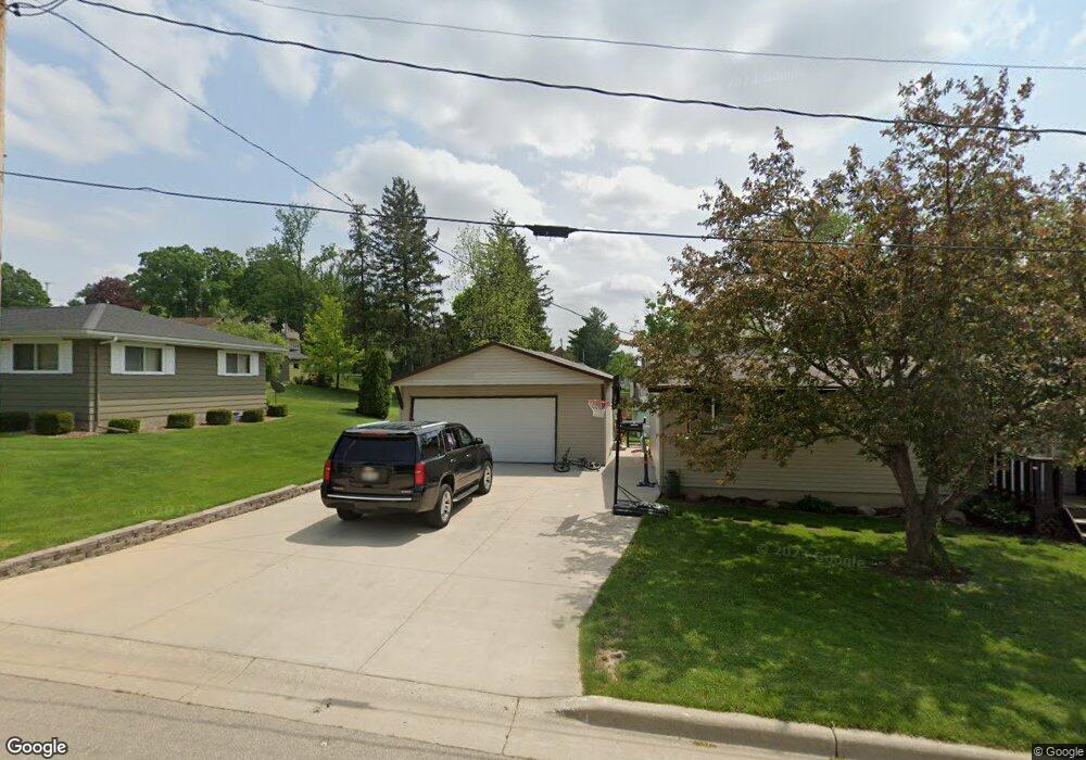 600 Colfax St, Argyle, WI 53504 - photo 1