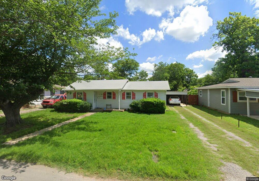 312 N Holloway St, Cleburne, TX 76033 - photo 1