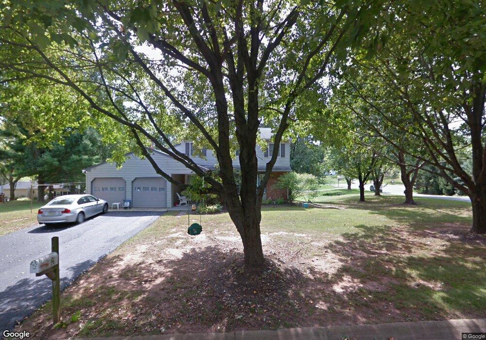 1178 Grandview Cir, Pottstown, PA 19465 - photo 1