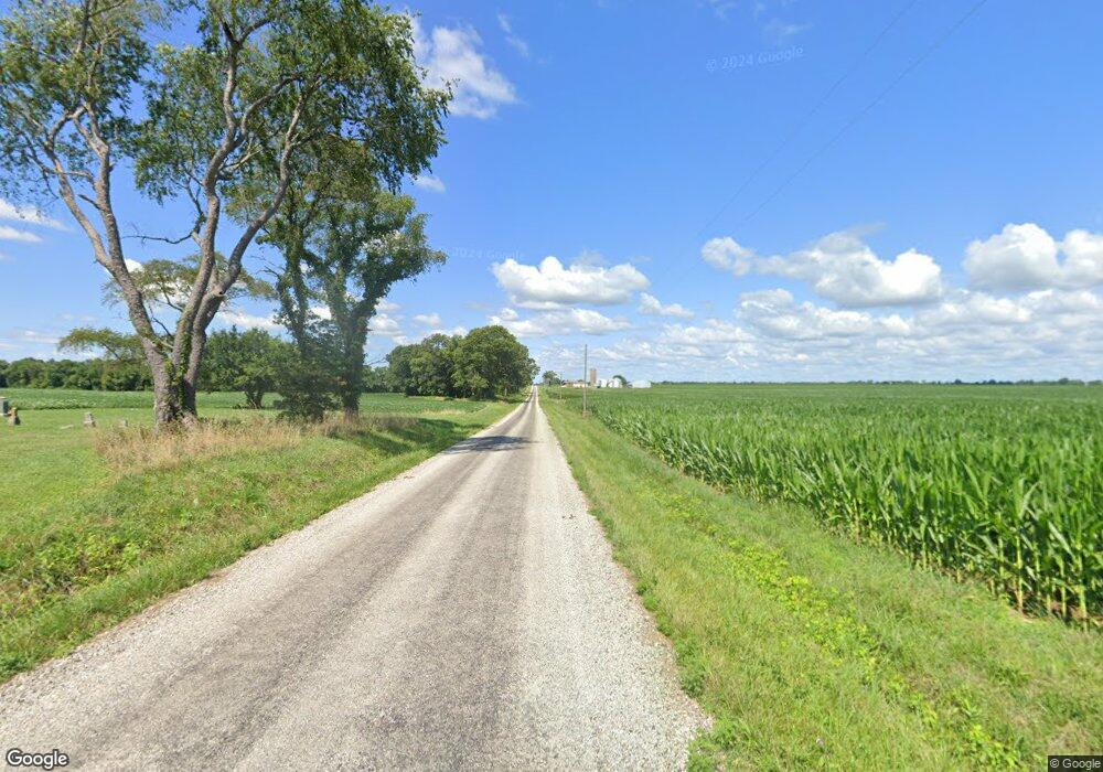 2410 E 100 North Rd, Shumway, IL 62461 - photo 1