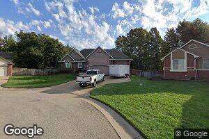 8910 W Meadow Knoll Ct, Wichita, KS 67205
