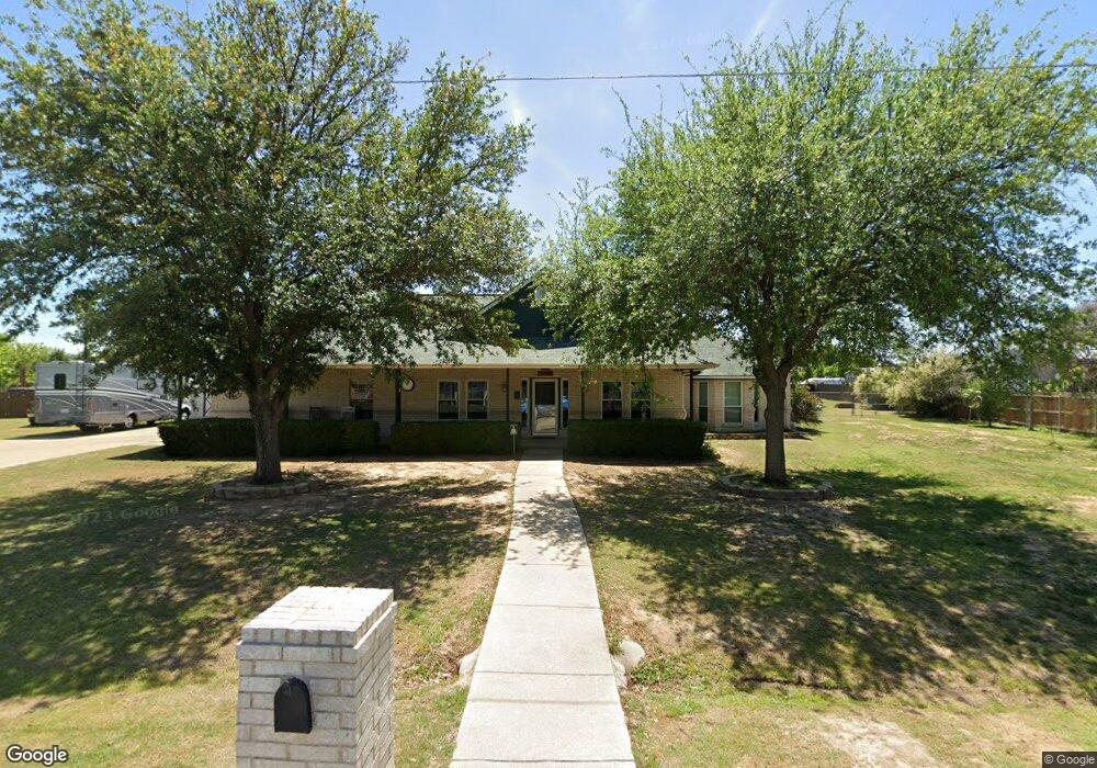 6753 Hill Ct, Azle, TX 76020 - photo 1