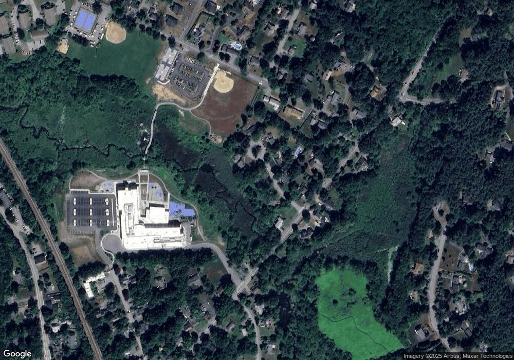 4 Houghton Ln, Acton, MA 01720 - photo 1