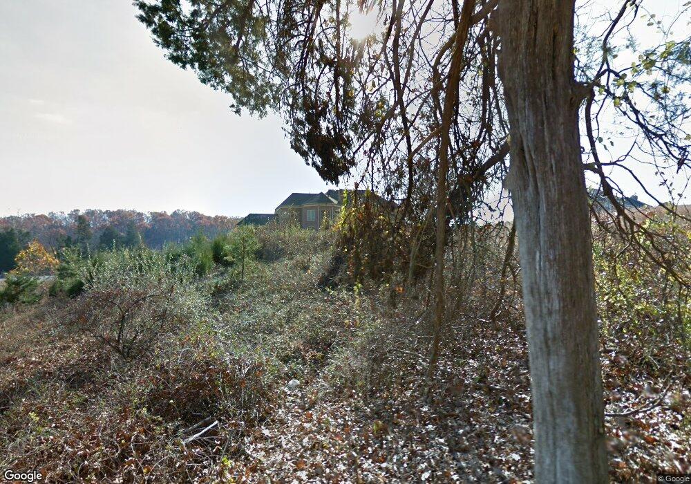 1170 Windrock Dr, McLean, VA 22102 - photo 1