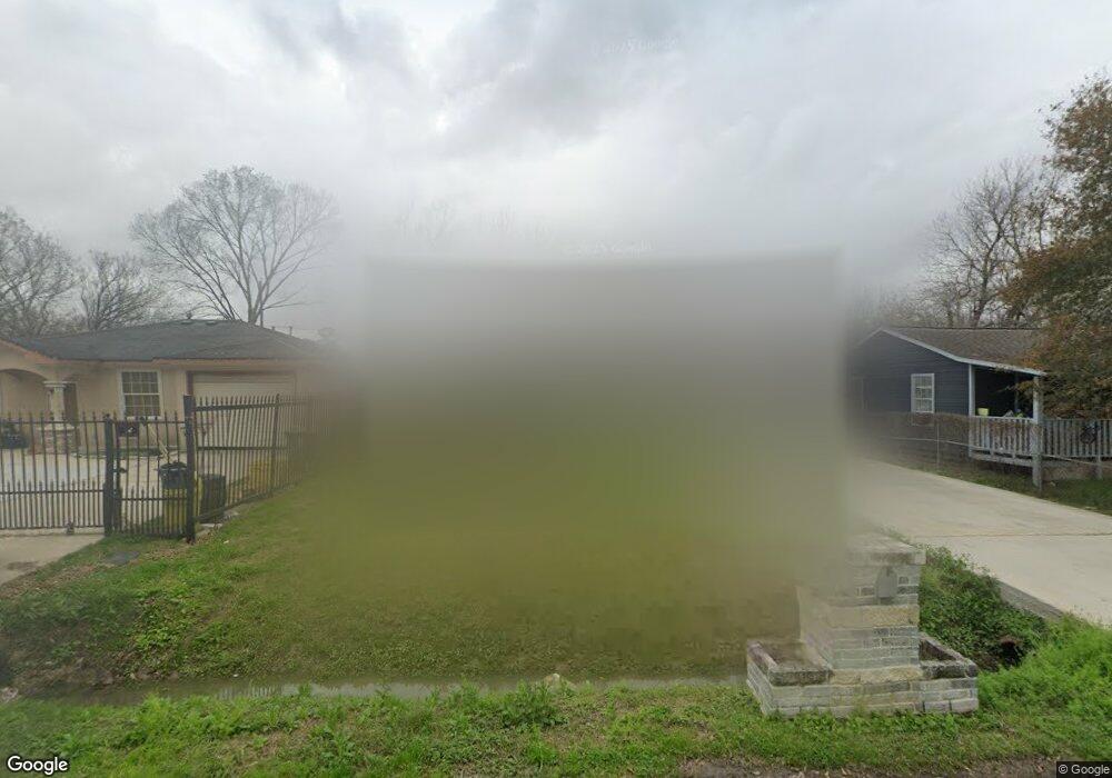 8001 Maxroy St, Houston, TX 77088 - photo 1