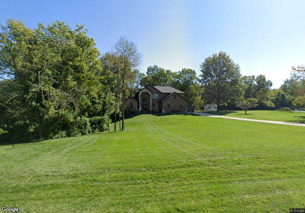 4 Oakhill Dr, Collinsville, IL 62234 - photo 1