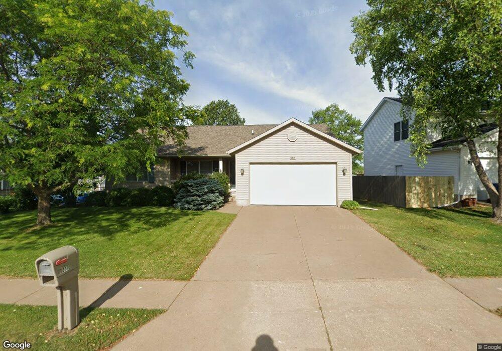 6316 Jebens Ave, Davenport, IA 52806 - photo 1