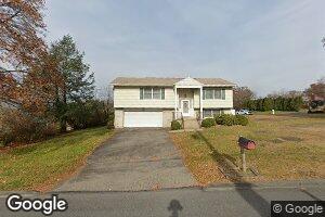 143 Maplewood Dr, Wilkes Barre, PA 18702